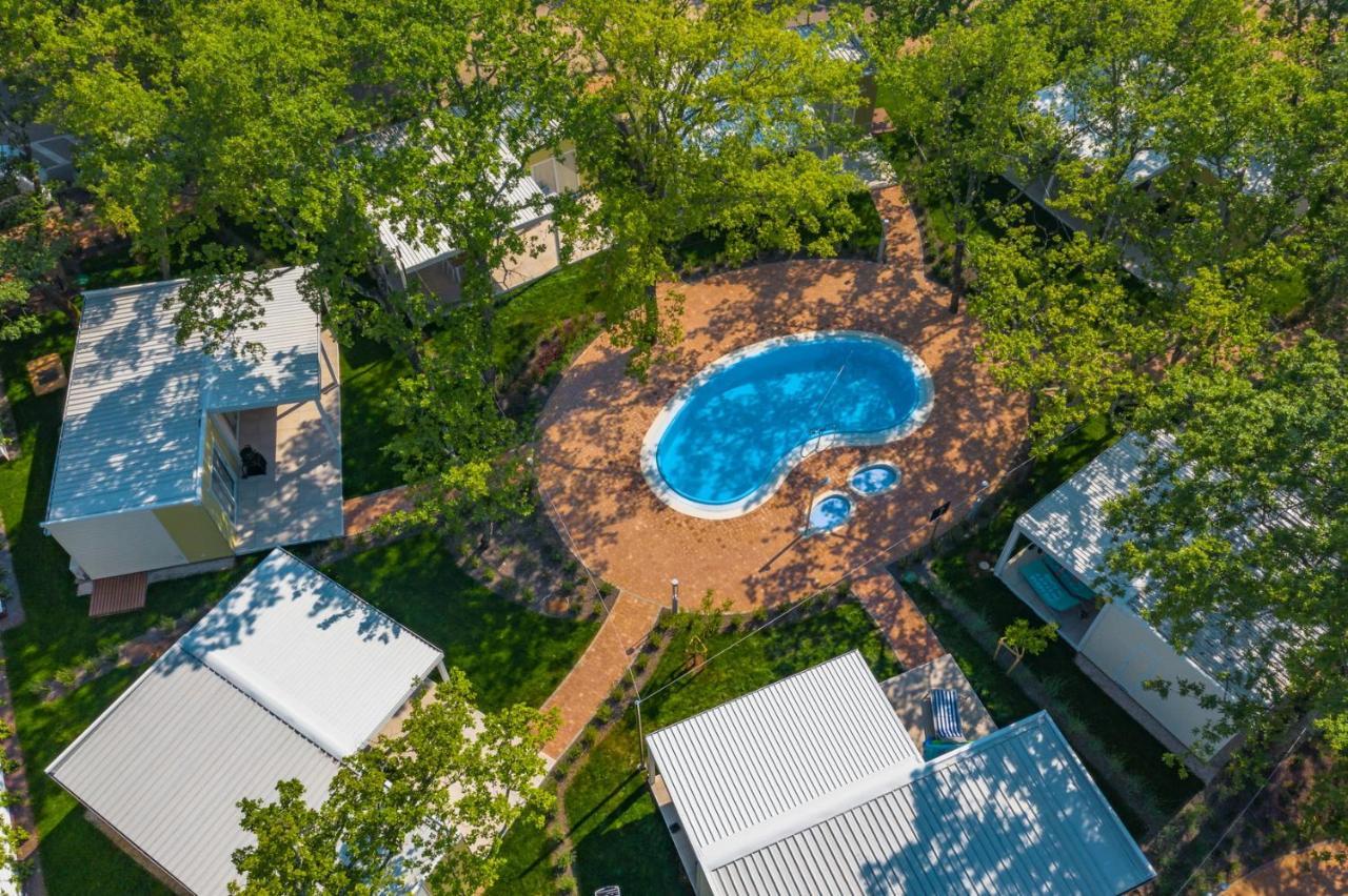 Camping Ulika Mobile Homes - Naturist Červar-Porat Eksteriør billede